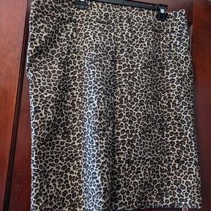 Chico's Size 3 or 16-18 Leopard skirt